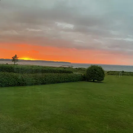 Strandhuset. * Asperup
