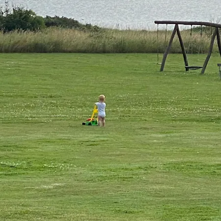 Strandhuset. *