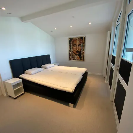 Strandhuset.