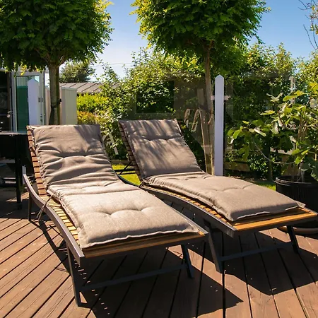 Strandhuset. *