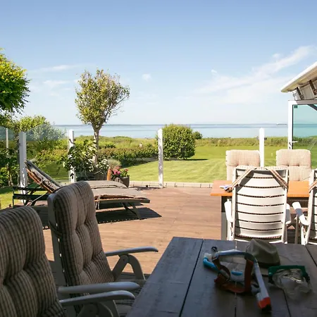 Strandhuset.