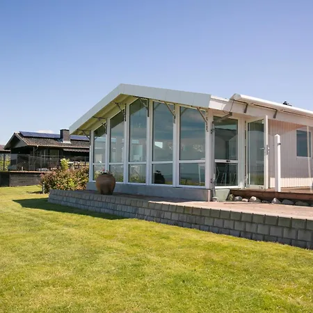 Nyaraló Strandhuset. *