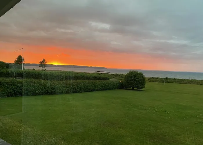 Strandhuset. * Asperup