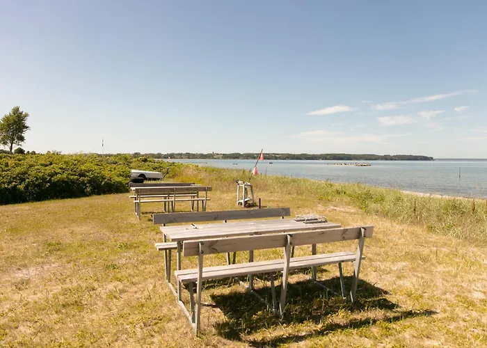 Strandhuset. Holiday home Asperup